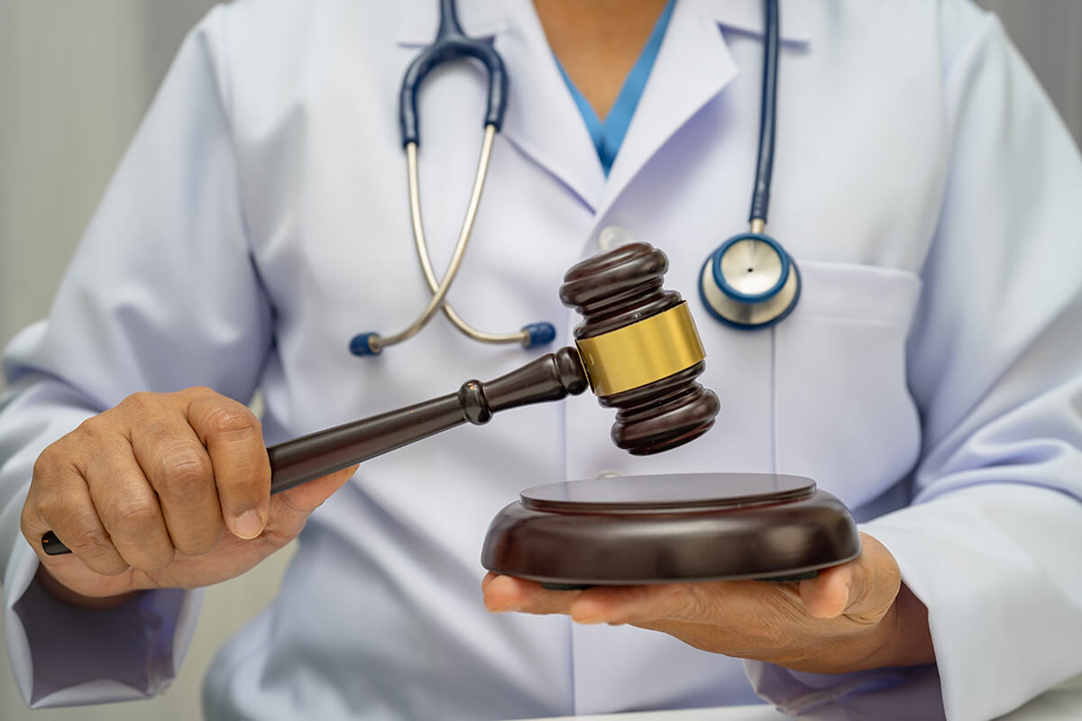 Contact a Florida Medical Malpractice Lawyer Today