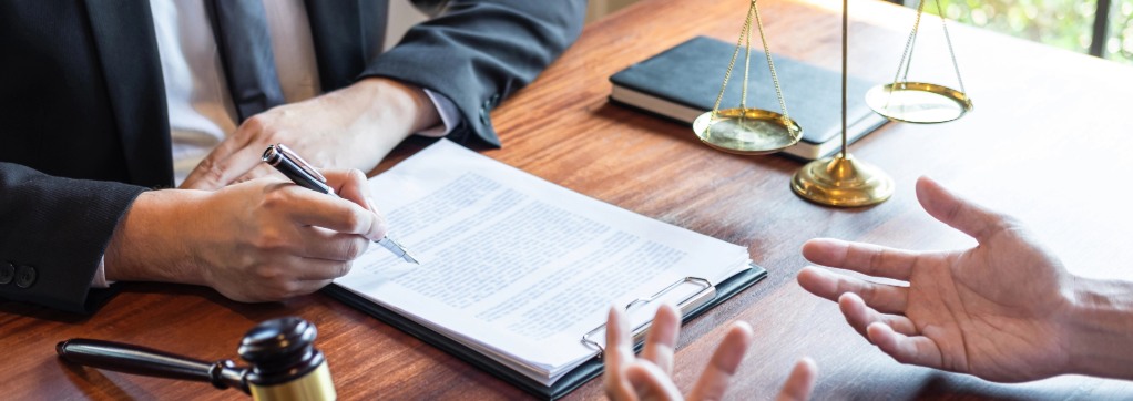 How Much Do Personal Injury Lawyers Charge? Understanding The Costs