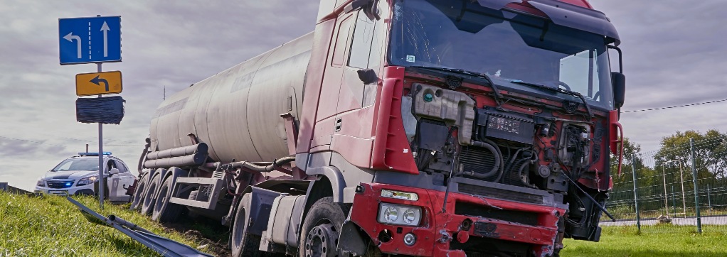 Top 6 Common Causes Of Truck Accidents You Should Know