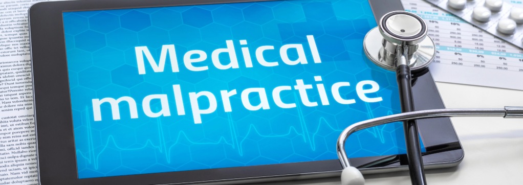 What Does A Medical Malpractice Lawyer Do?