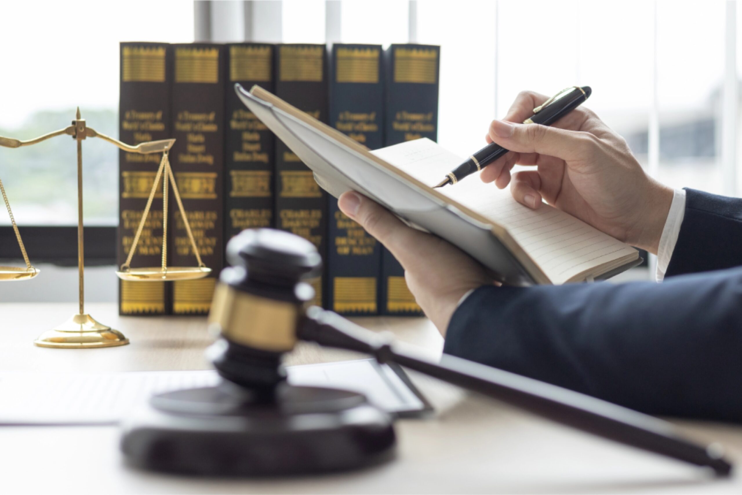 When Should You Hire A Personal Injury Lawyer?